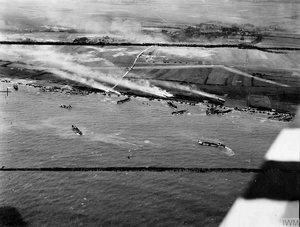 Page12-haut-Gold beach.png