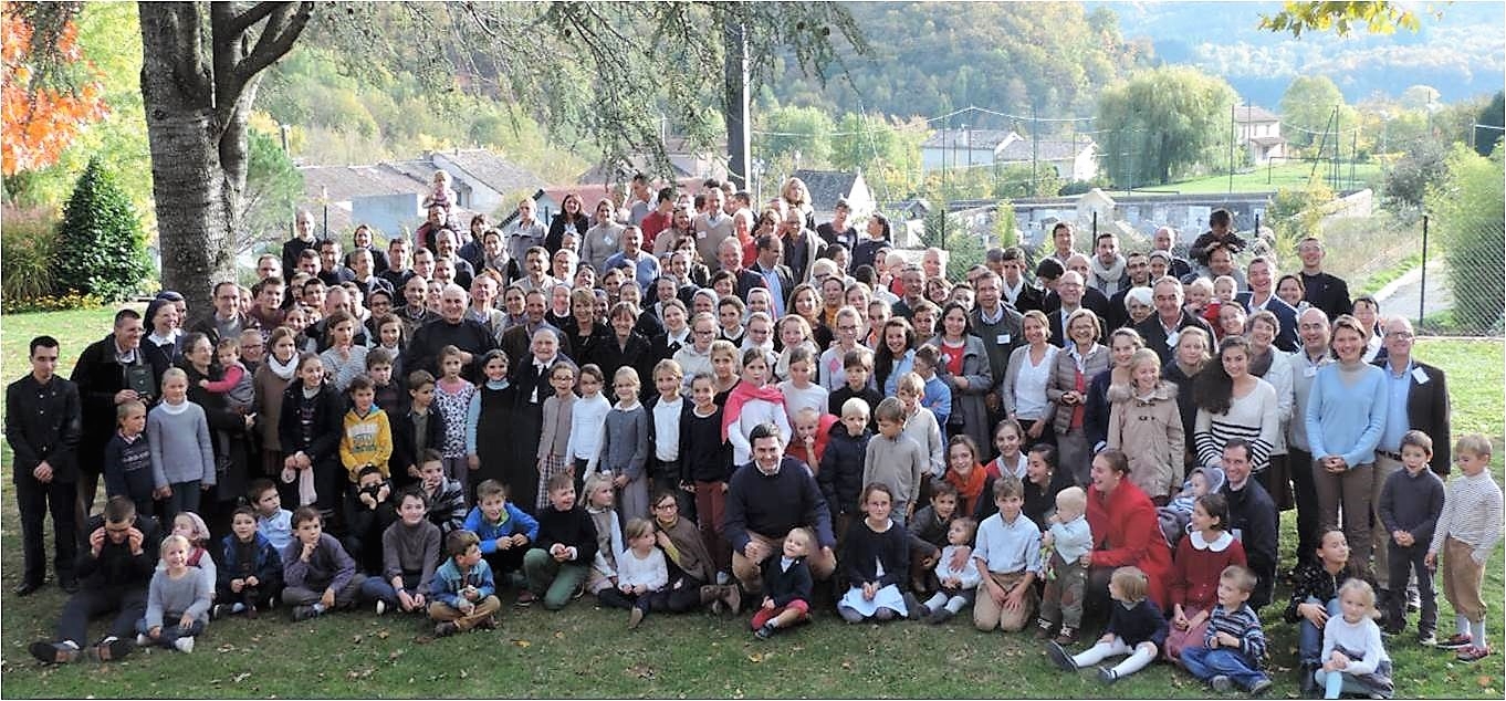 Les Foyersamis de NotreDame Famille Missionnaire de NotreDame